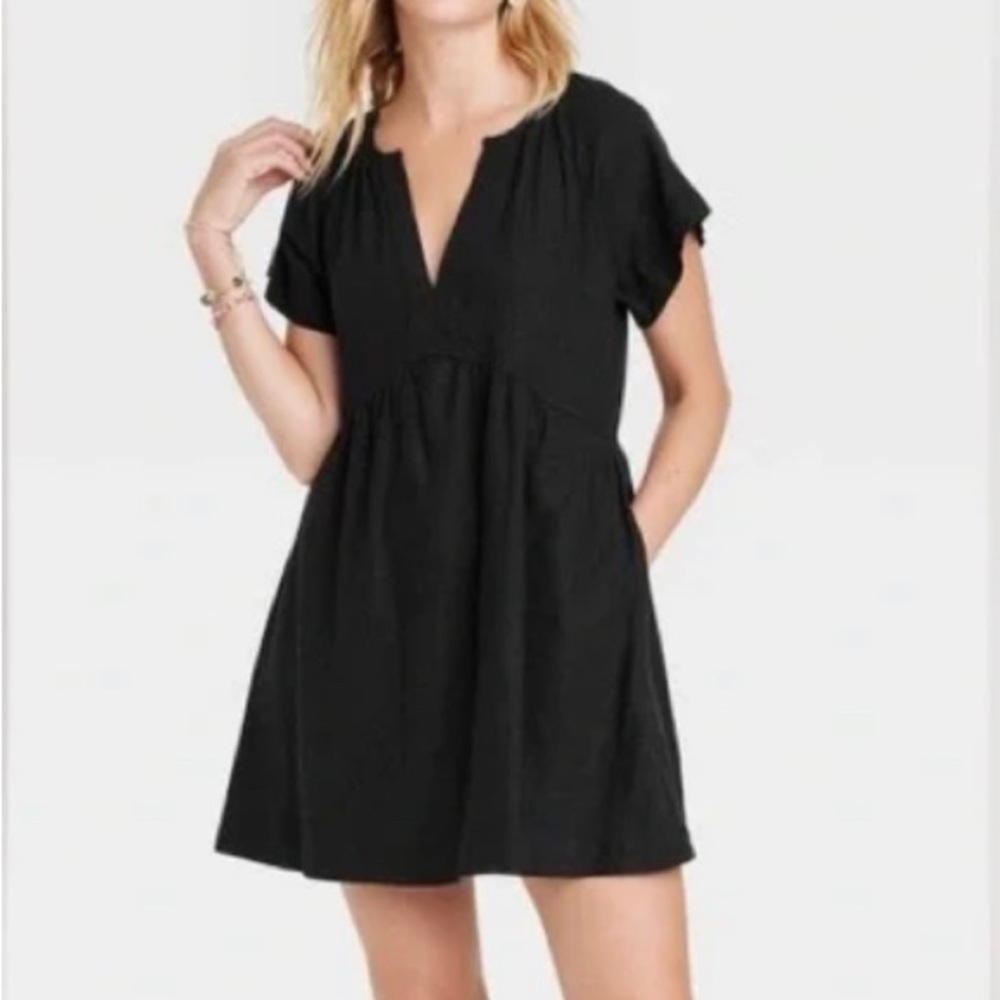 Universal Threads black linen thread dress